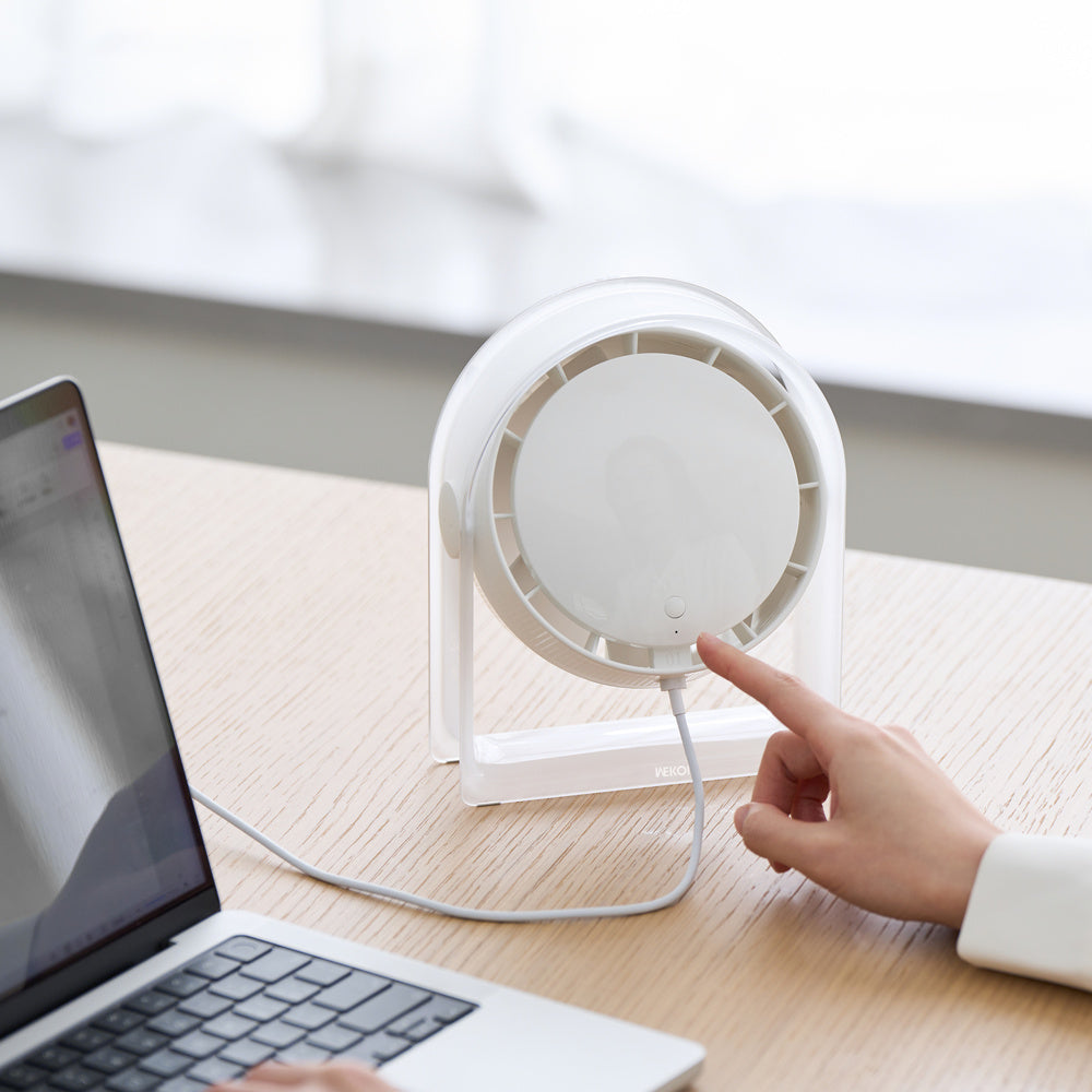 WEKOME F25 Small Hurricane Premium Desktop Fan 4000mAh 4 Wind Speed Tabletop Fan WEKOME F25 Small Hurricane Premium Desktop Fan 4000mAh 4 Wind Speed Tabletop Fan